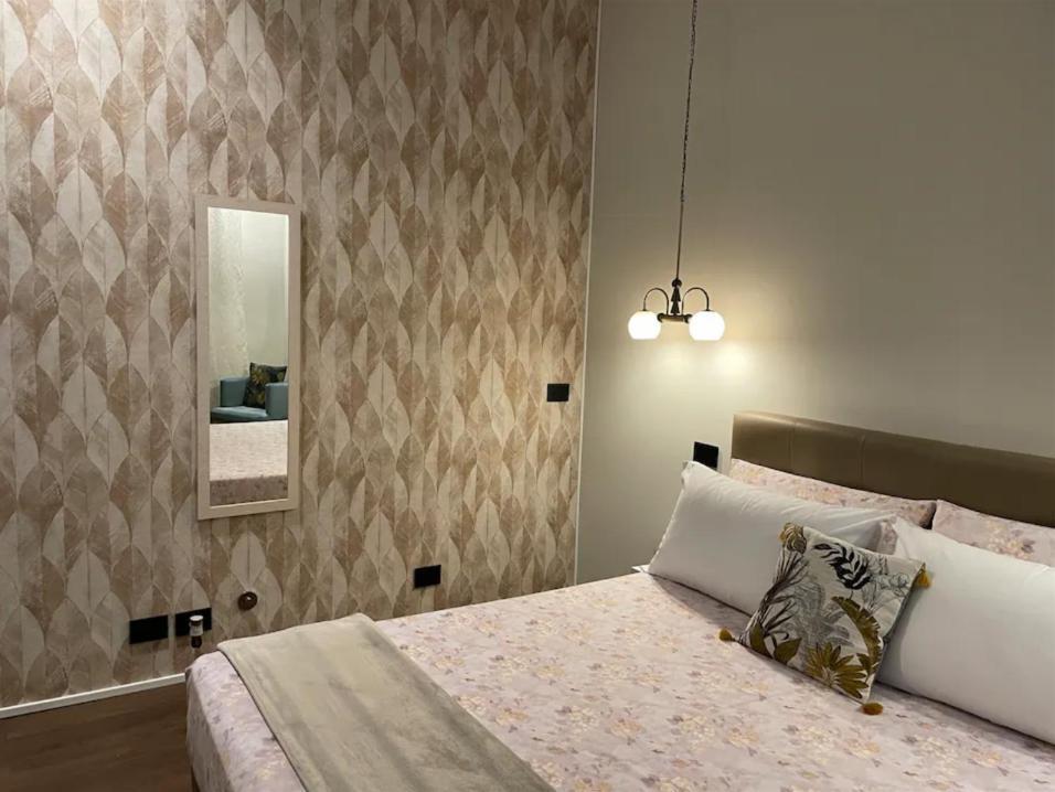 La Capanna Apartment Como Bagian luar foto